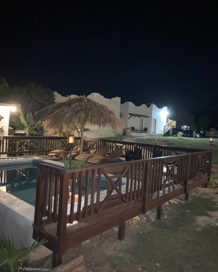 Azteca Villas Treasure Beach Exteriér fotografie